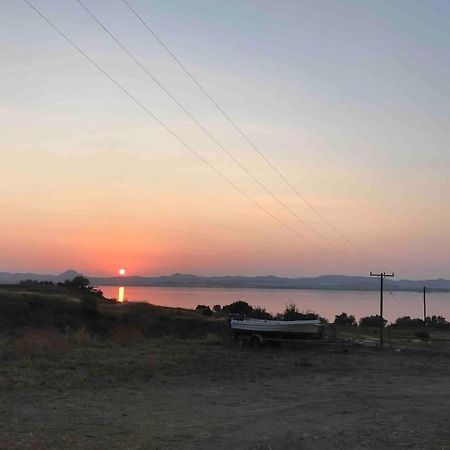 Moudros Sunset Apartment Moudhros Luaran gambar